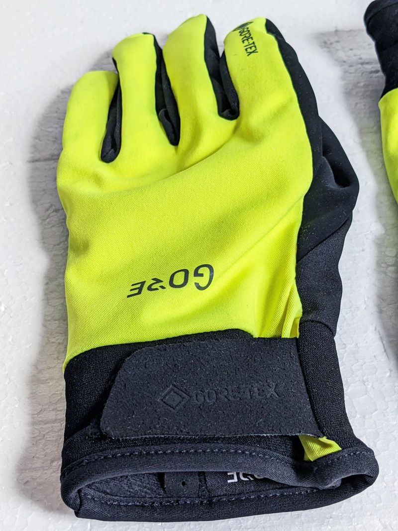 Cyklistické zimní rukavice Gore C5 Gore-Tex Thermo Gloves neon yellow / black