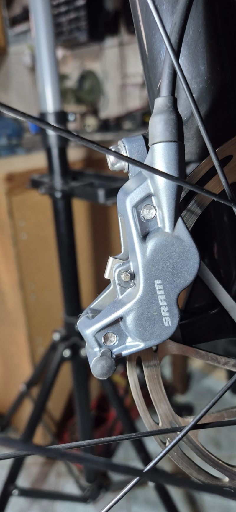 SRAM Level Bronze, 4pístkové