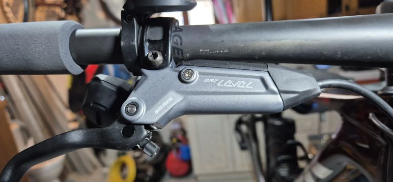 SRAM Level Bronze, 4pístkové