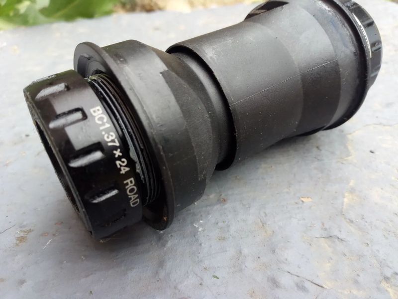 adapter press fit+misky SH.ultegra