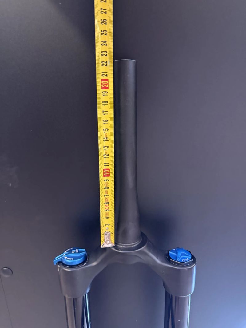 Fox 36 performance 150mm sloupek220mm