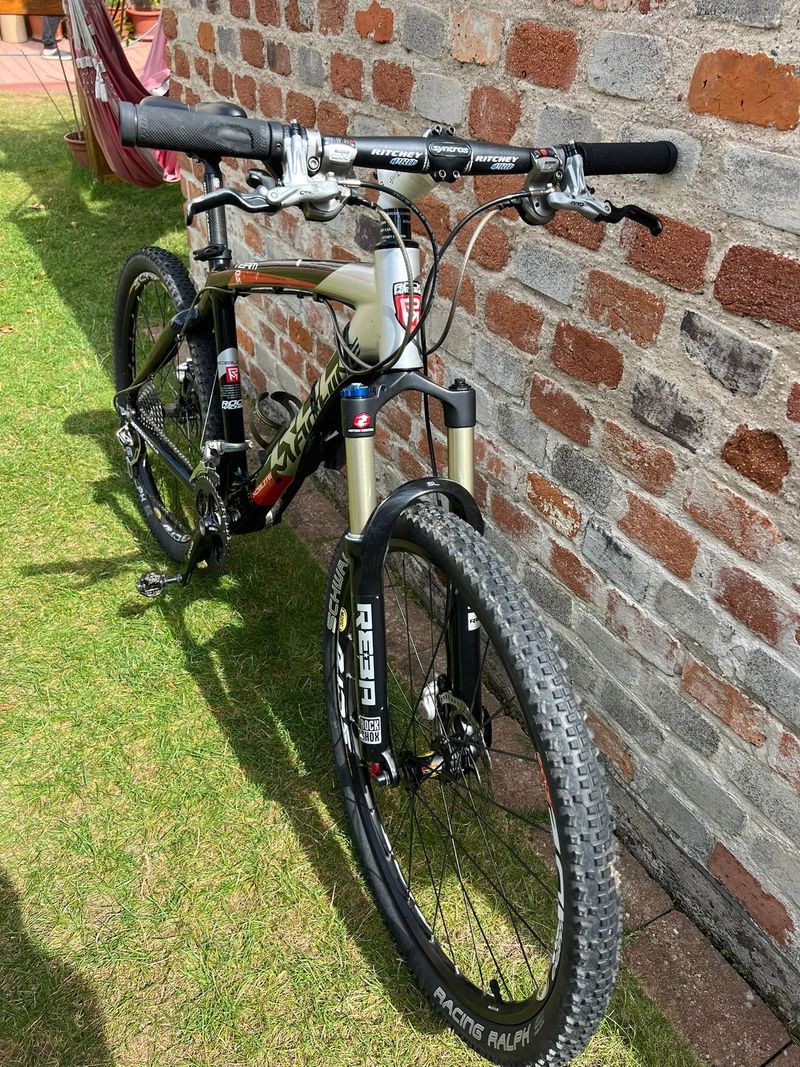 Rock Machine TEAM 50