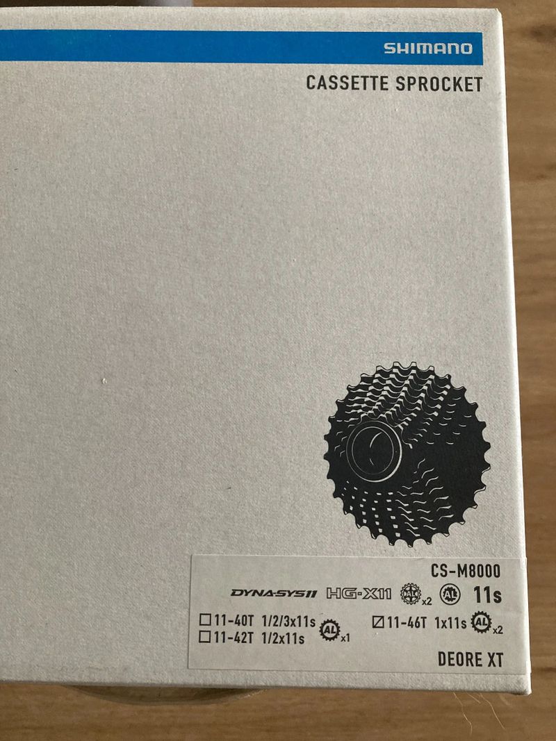 Dobrý den, nabízím k prodeji novou (ještě zabalenou) kazetu Shimano C/S-M8000