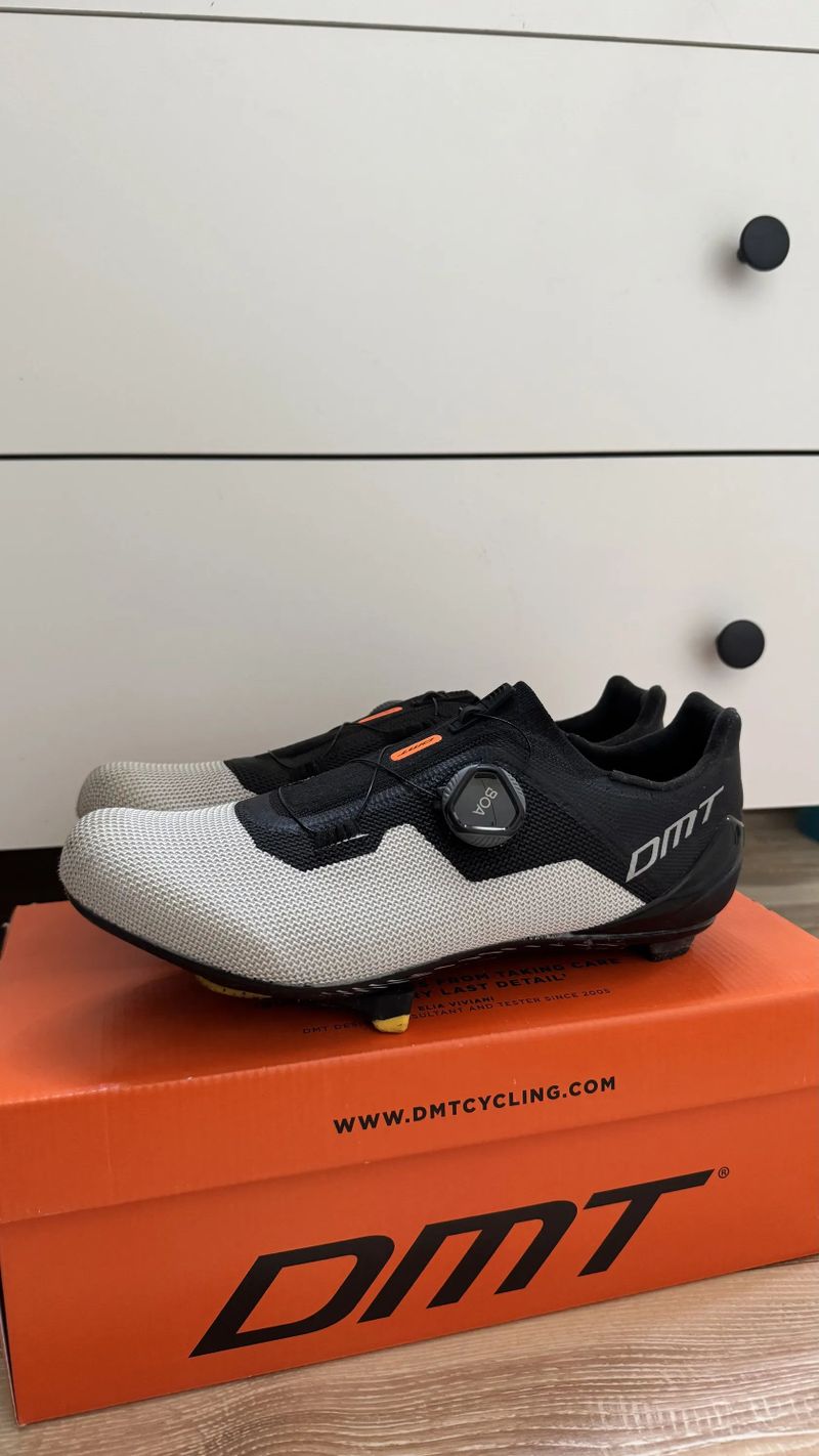DMT KR4 Black/silver 
