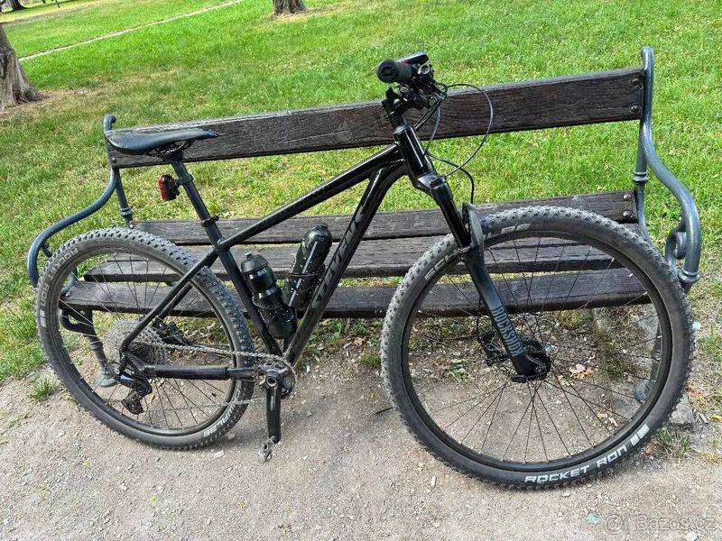Stevens Devil´s Trail, Stealth Black