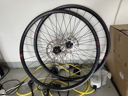 Vypletená gravel kola Fulcrum