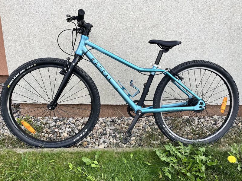 Rascal 24 - lehké dětské kolo, modrá barva