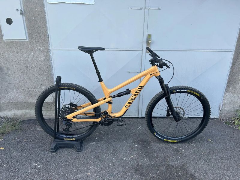 Canyon Spectral 5
