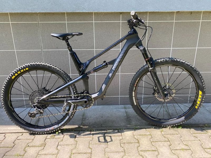 Canyon Spectral CF 9.0 Pro