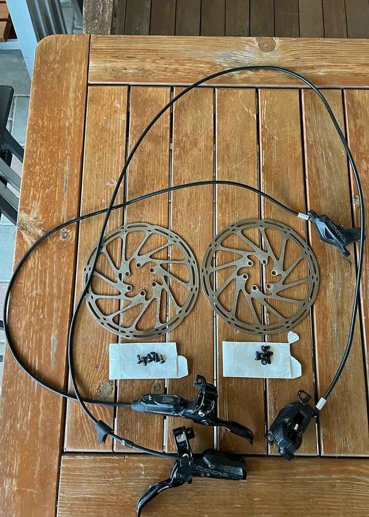 Sram Code R + kotouče 180 mm