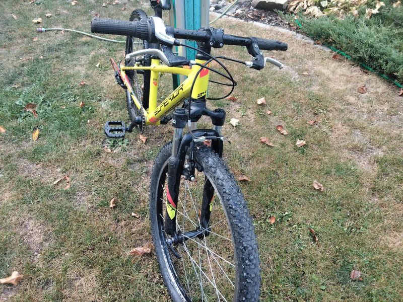 Superior Racer 24
