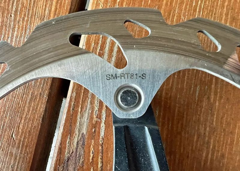 Brzdové kotouče Shimano SM-RT81-S 160 mm Centerlock