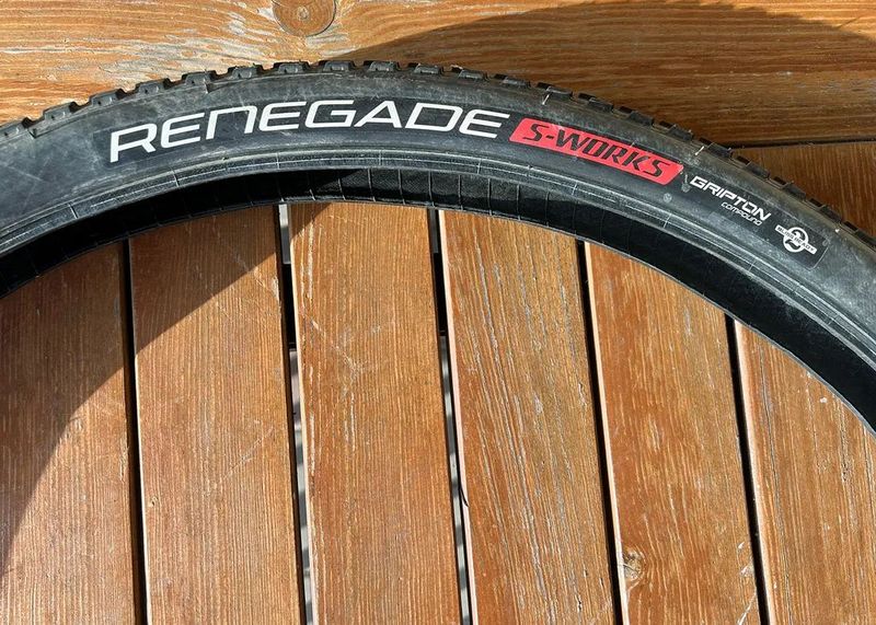 Plášť Specialized Renegade S-Works 29x2,1