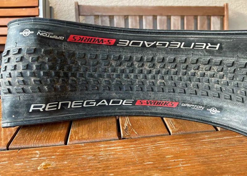 Plášť Specialized Renegade S-Works 29x2,1