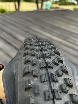 Plášť Specialized Ground Control T5 29 x 2,35 " prakticky nový 