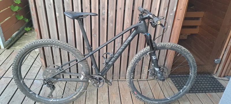 Canyon Exceed CF SL