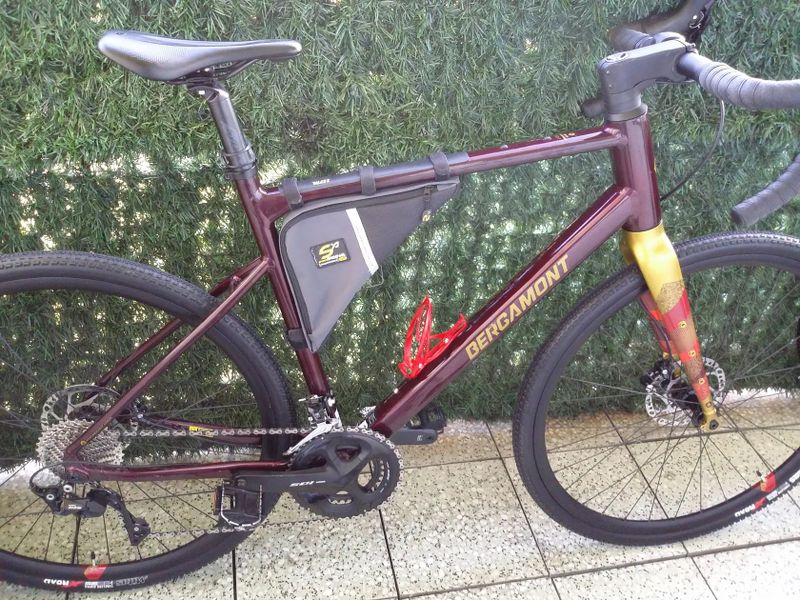 Gravel kolo Bergamont Grandurance RD 7(58) 2023