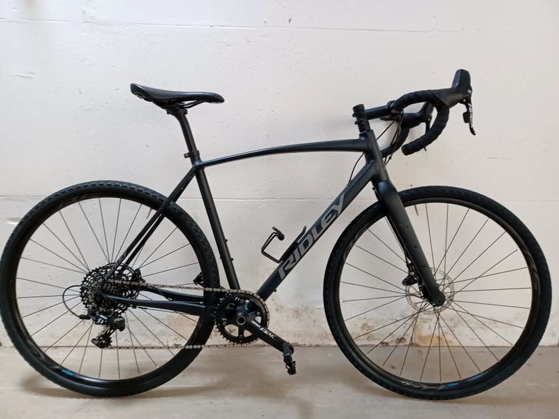 Gravel Ridley Kanzo A Apex1 2024, velikost rámu M