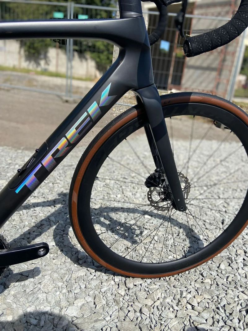 Trek Domane SLR 6 Gen 4 