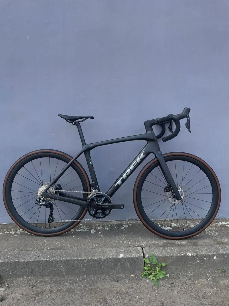 Trek Domane SLR 6 Gen 4 
