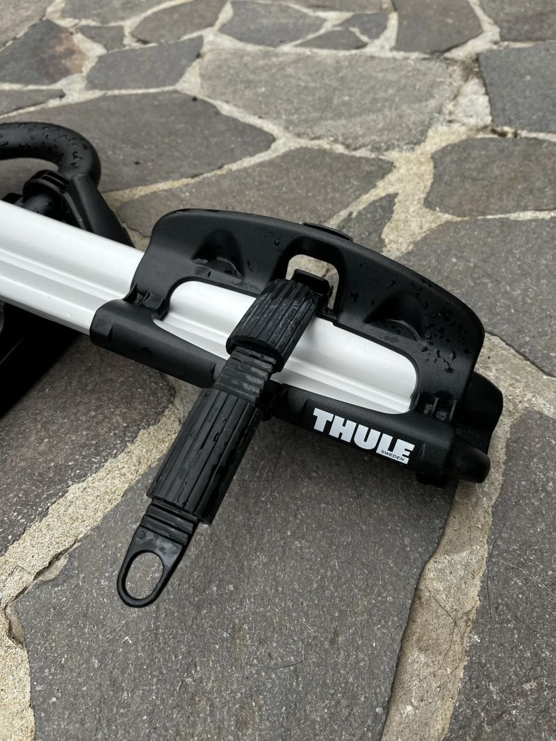 Držák karbonových kol Thule Fast ride