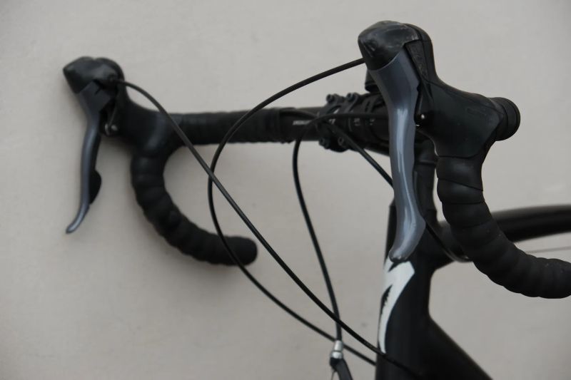 Silniční kolo Specialized