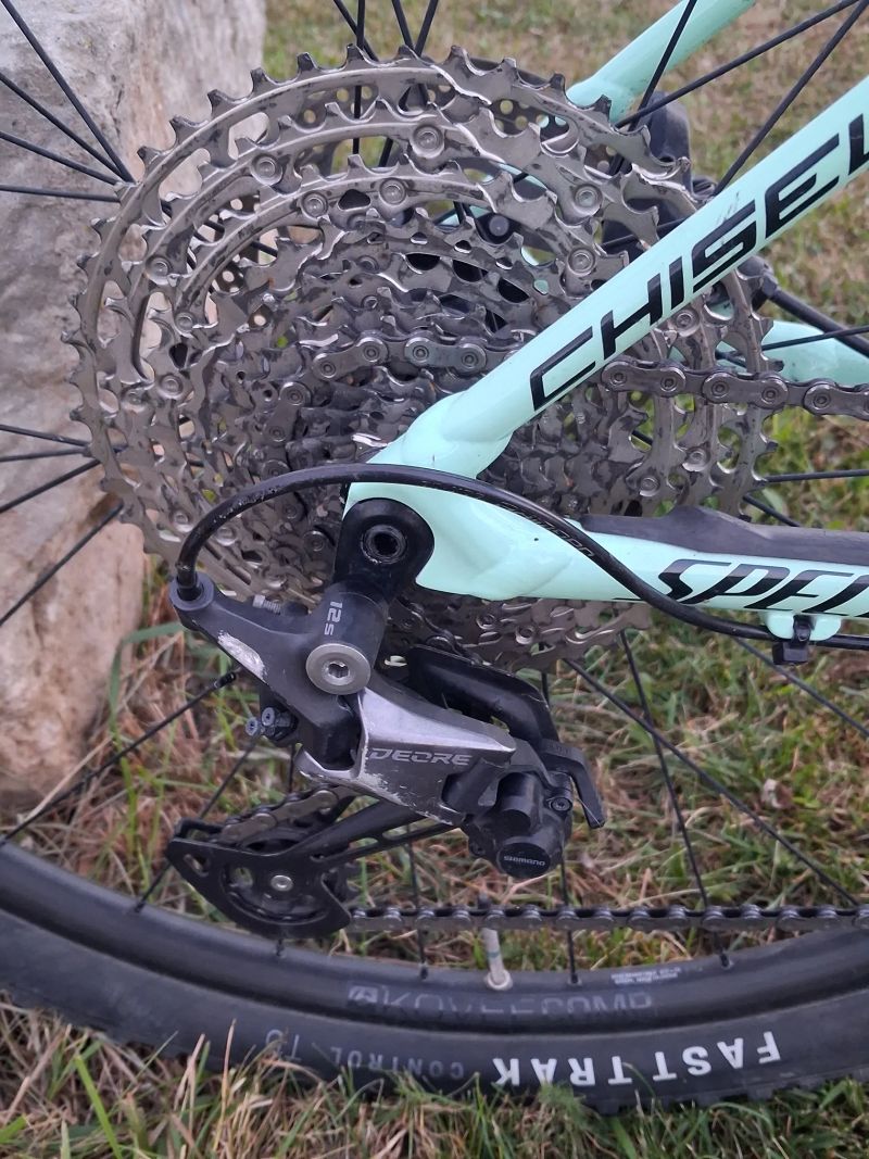 Specialized Chisel