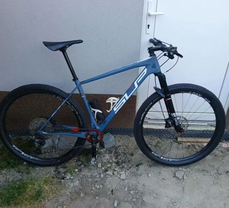 Superior XP 969 – karbon, Shimano XT/SLX, 9,9 kg, DT Swiss – po kompletním servisu