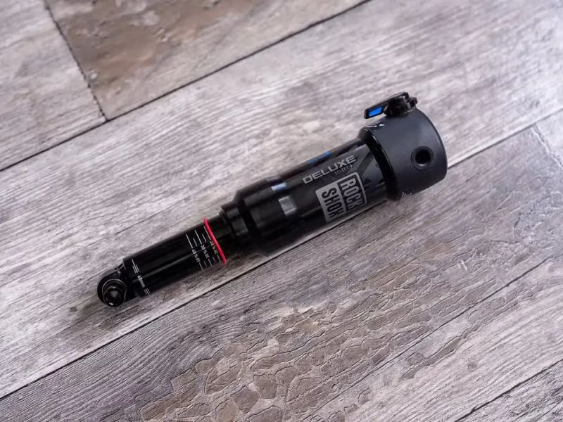 RockShox Deluxe Select+ RT, 205x60