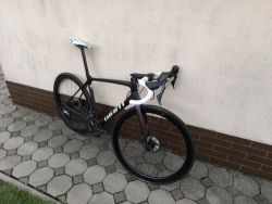Giant TCR ADVANCED PRO 1, vel. M - do 181cm, váha 7,135kg
