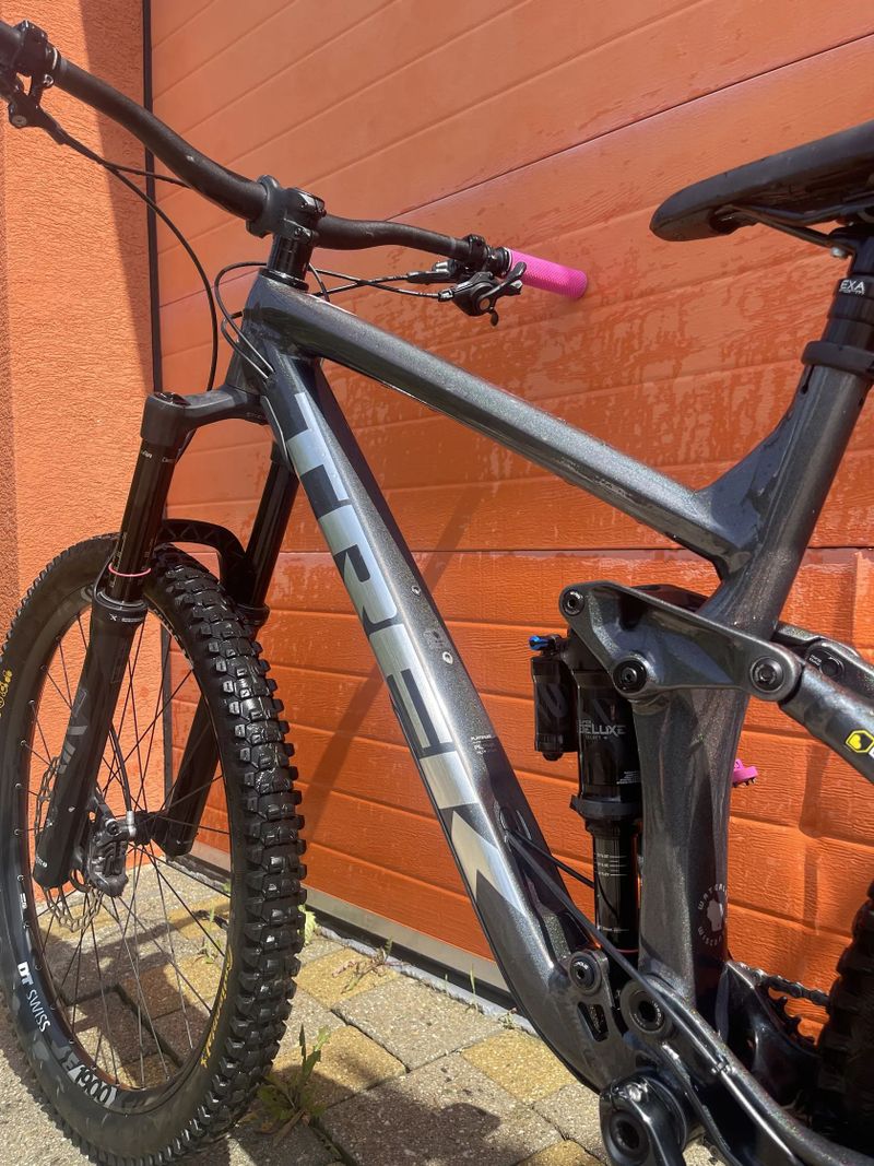 Trek Remedy 8