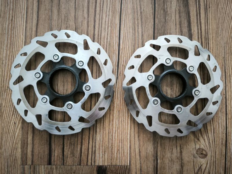 Shimano brzdové kotouče SM-RT70SS 140 mm