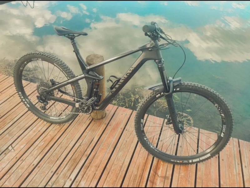 Canyon Strive CF