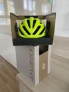 Přilba Giro Agilis Highlight Yellow - M