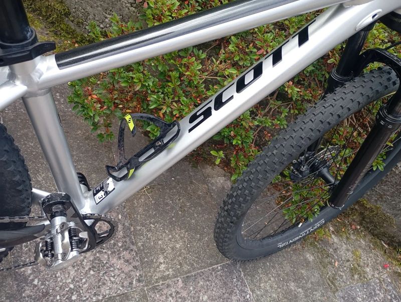 Scott Scale 710