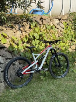YT Industries Jeffsy