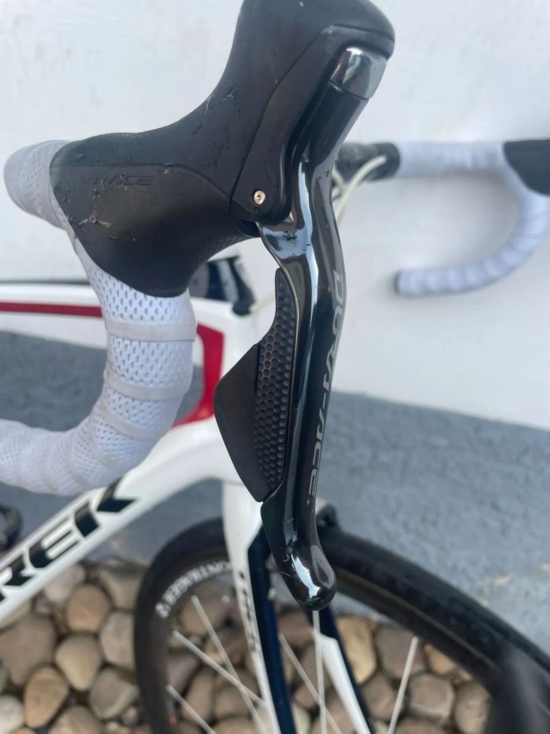 Trek Silniční karbonové kolo - sestaveno v USA