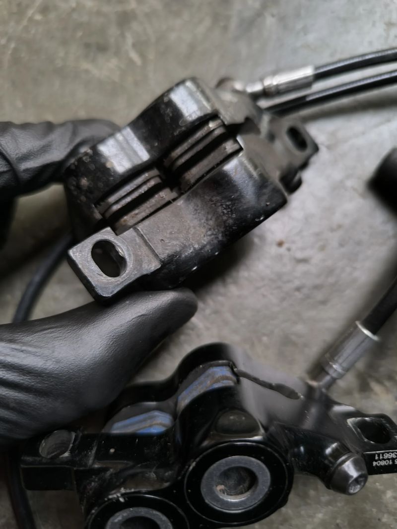 Shigura Shimano 7100/Magura MT5-7