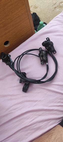 Brzdy Shimano deore přední a zadní 