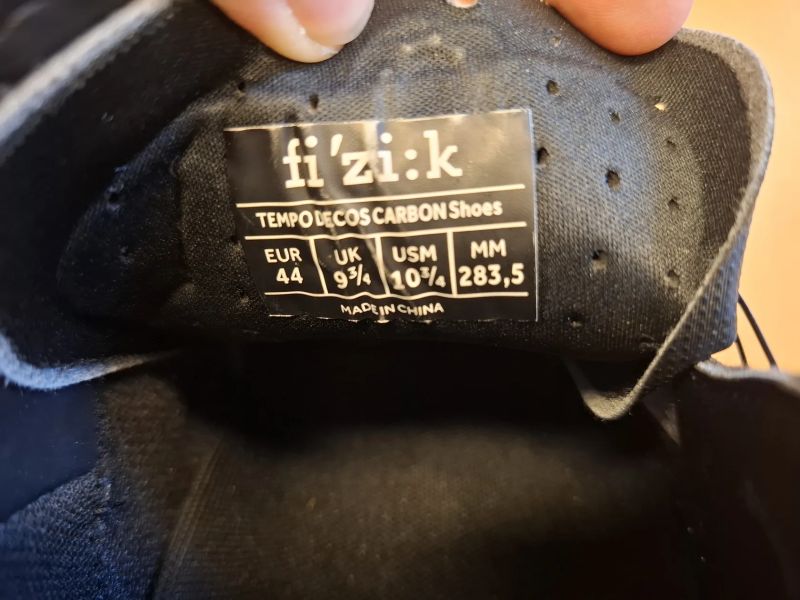 Fizik Tempo Decos Carbon 44