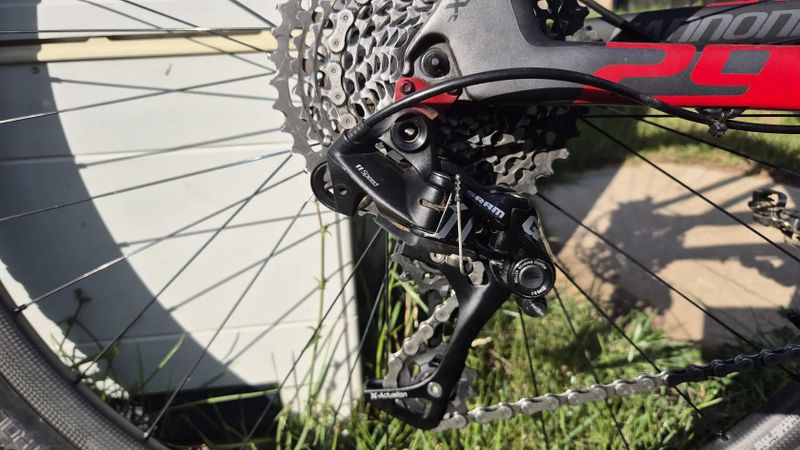Prodám Cannondale Scalpel Hi-Mod karbonová Lefty vel. XL