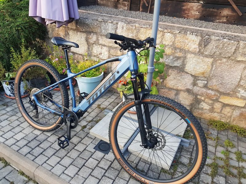 Lehké elektrokolo Totem xc 2025