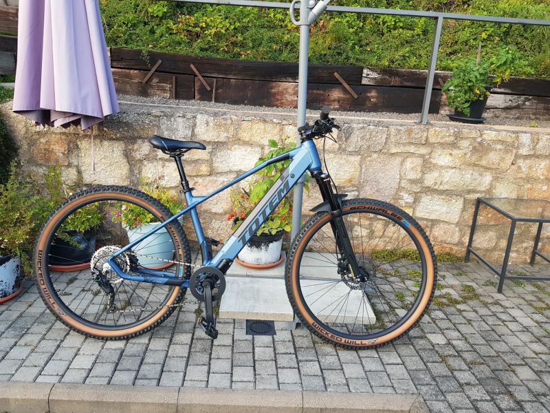 Lehké elektrokolo Totem xc 2025