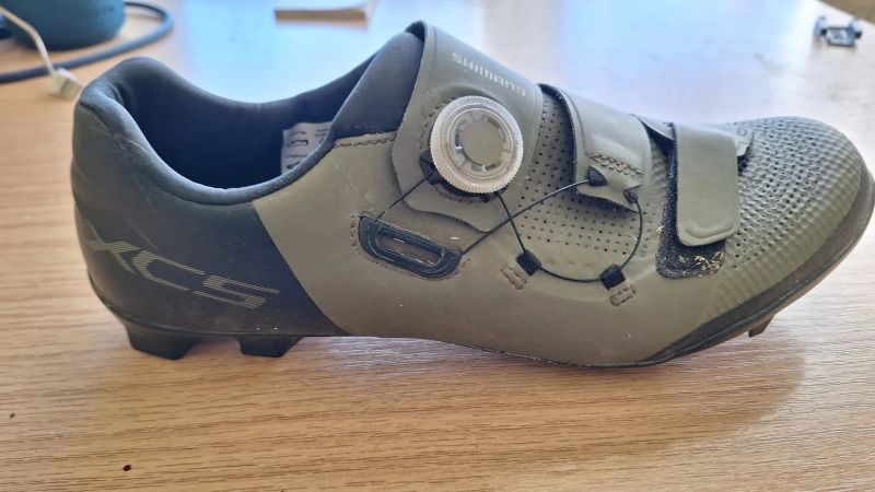 Tretry Shimano SH-XC502ME, zelená