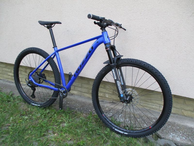 Nové 29" kolo ROZZO BOOST 30 19", Deore 1x12, vzduch. vidlice Suntour Raidon 34, pevné osy