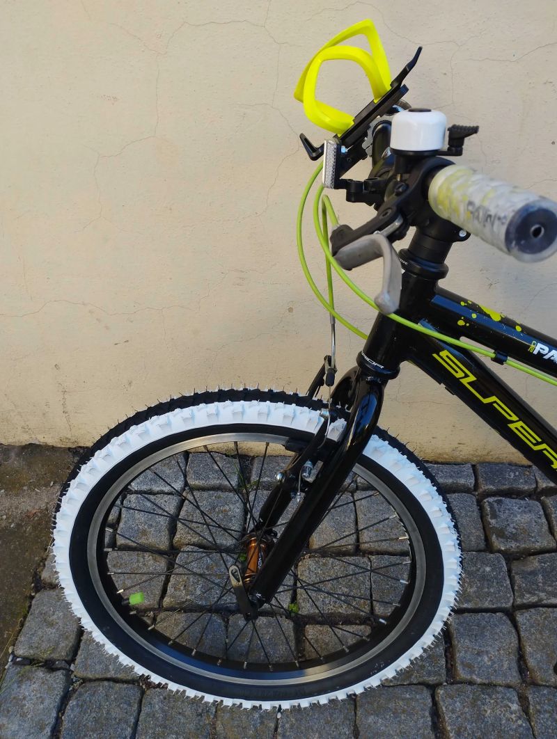 dětské horské MTB kolo Superior Paint 20 pro výšku 115-135cm; 9,8kg; po servisu + dárek