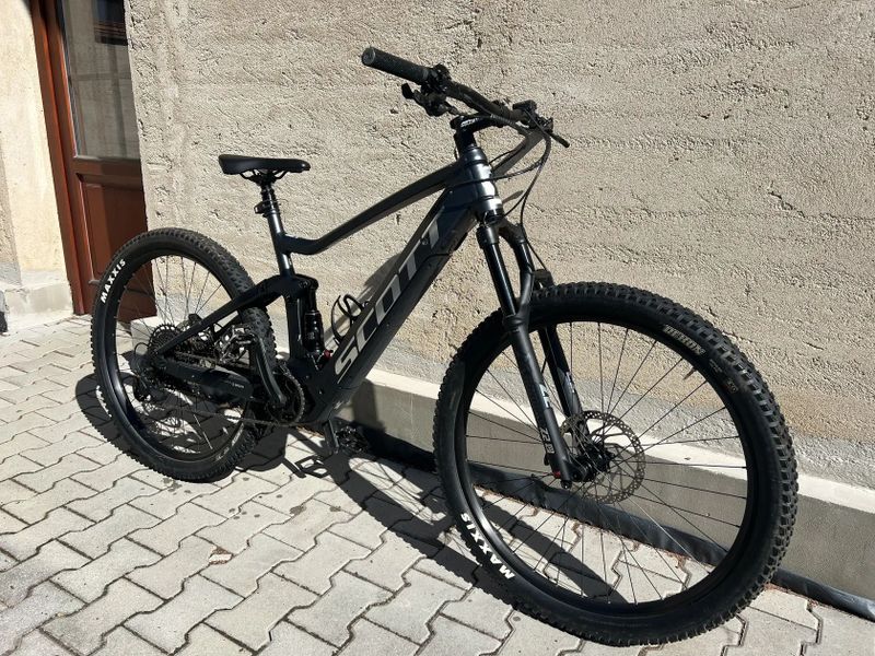 Scott Strike Eride