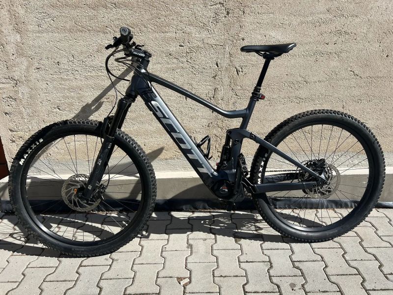 Scott Strike Eride