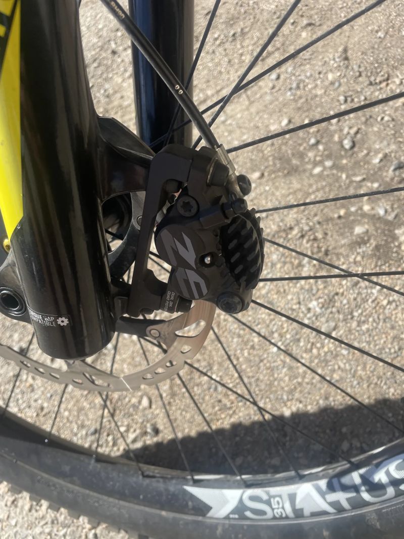 Brzdy Shimano zee