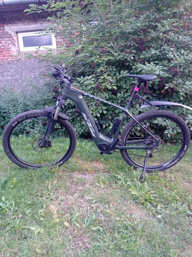 Elektrokolo KTM Macina Team 793 Xl 750 Bosch cx